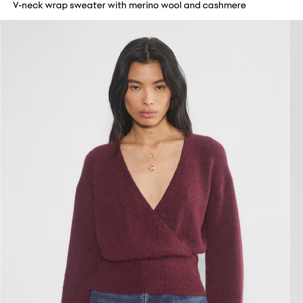 Aritzia Dear Sweater in sumac burgundy softspoke version